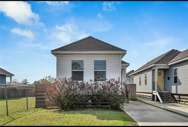2208 Huey P Long Avenue, Gretna, LA 70053