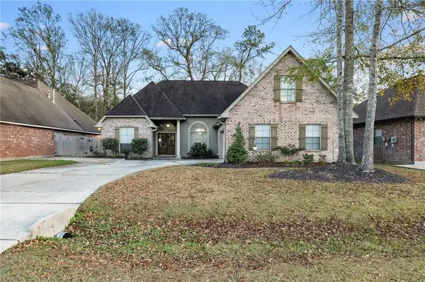 373 Autumn Lakes Road, Slidell, LA 70461