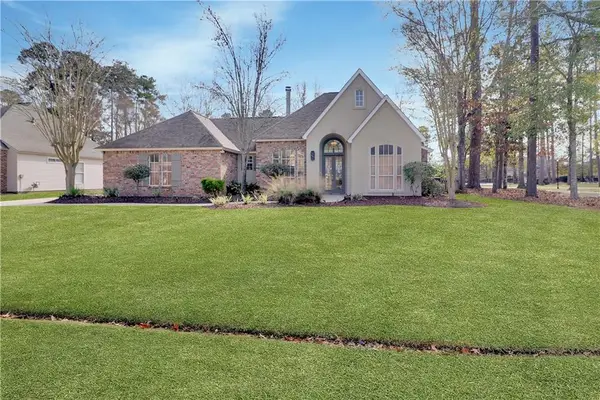 610 Sweet Bay Drive, Mandeville, LA 70448