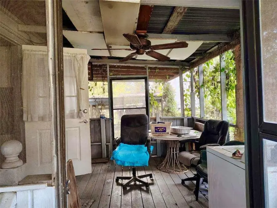 21358 La-22 Highway, Maurepas, LA 70449 - #2