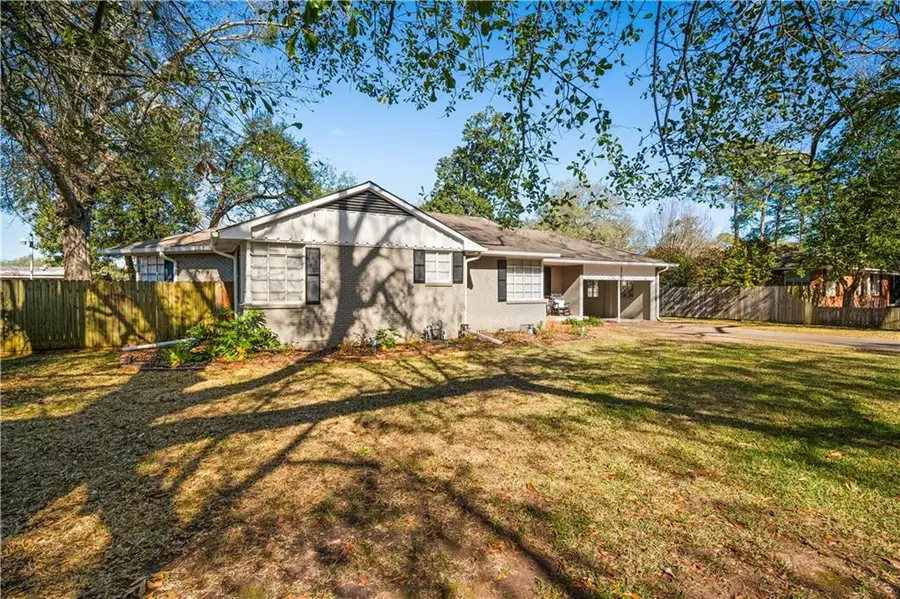 3216 Madonna Drive, Alexandria, LA 71301 - #3