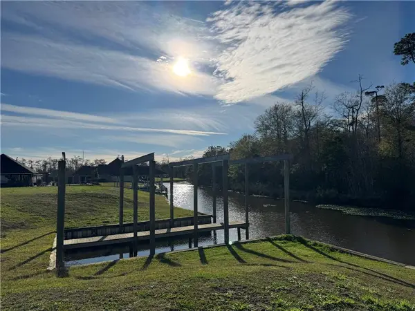 21455 Yellow Fin Drive, Springfield, LA 70462