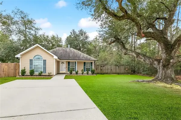 27414 Zelda Drive, Lacombe, LA 70445