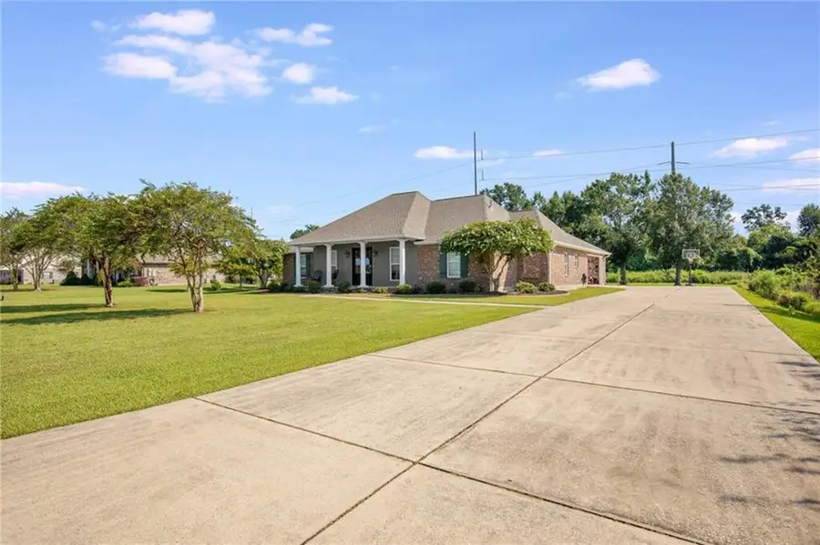 220 Northbend Lane, Montz, LA 70068 - Image #2