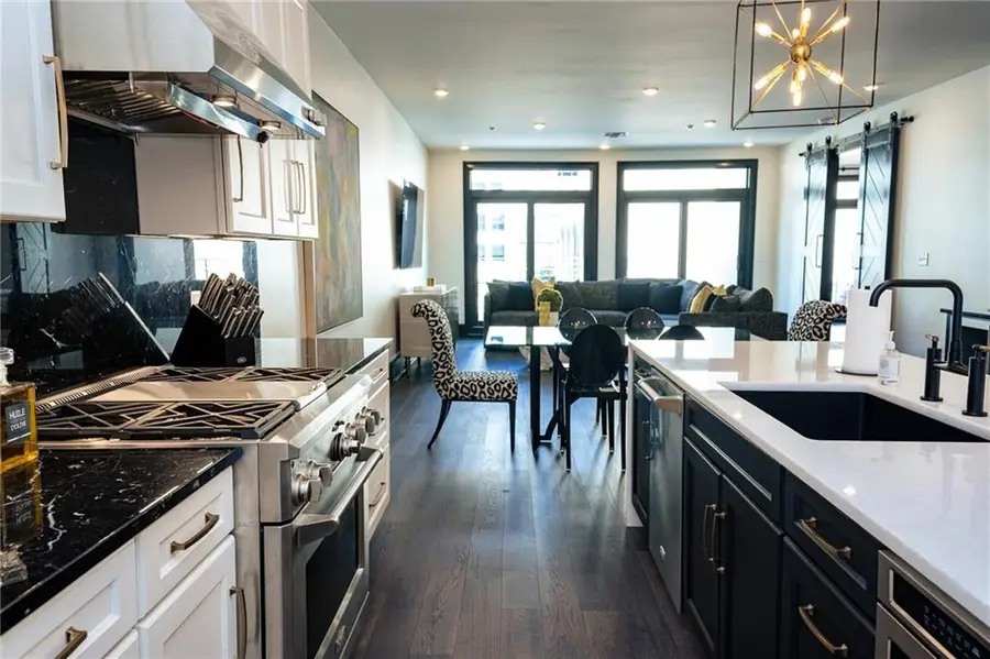 610-616 Baronne Street #PH-2, New Orleans, LA 70113 - Image #3