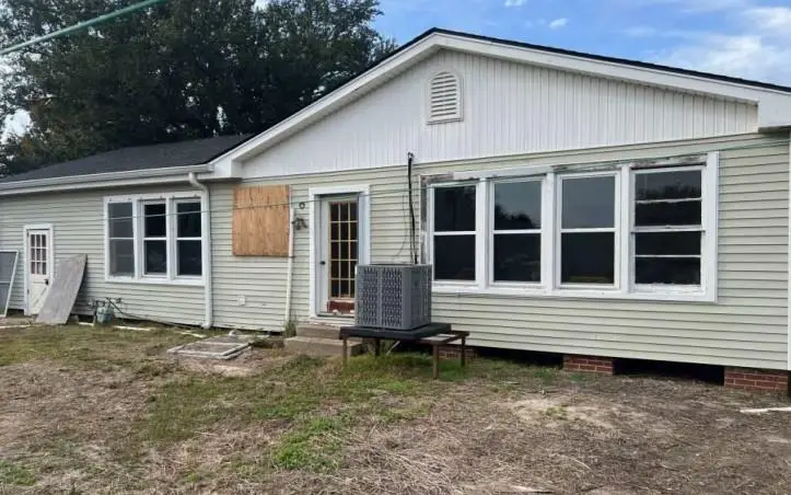 135 Pierce Street, Golden Meadow, LA 70357 - #2