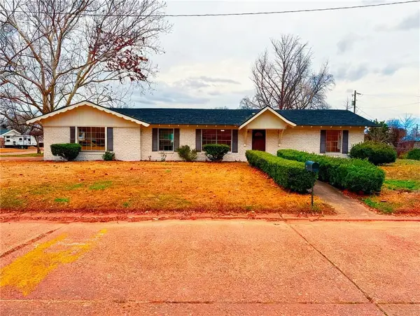 5414 Hall Street, Alexandria, LA 71303