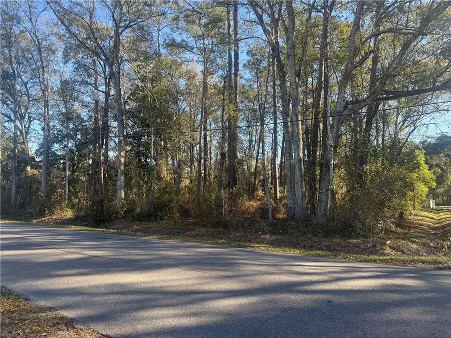 350-70 N Magnolia Street, Slidell, LA 70460 - Image #2