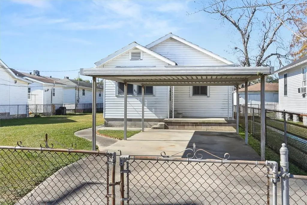 819 Hancock Street, Gretna, LA 70053 - Image #1