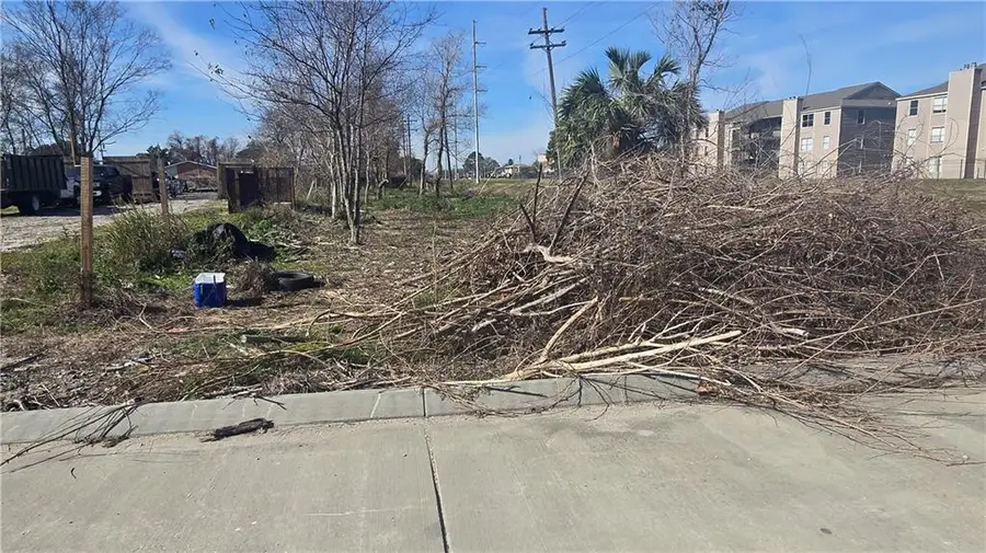 4974 Marque Drive, New Orleans, LA 70127 - Image #3