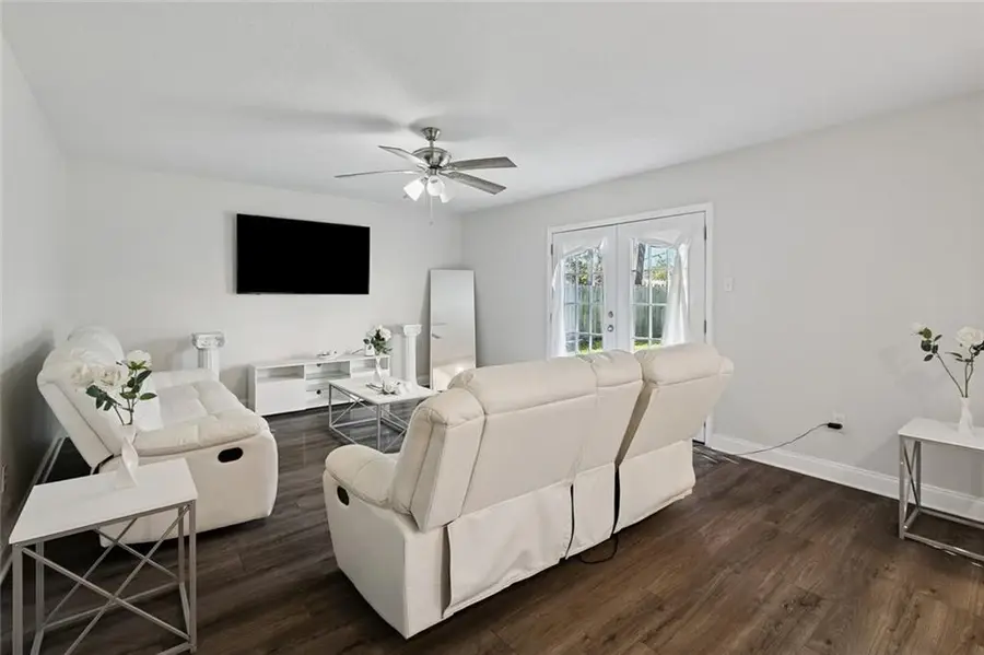 2024 Spanish Oaks Drive, Harvey, LA 70058 - #2