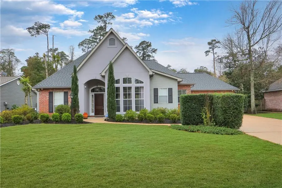 1090 Rue Chinon Drive, Mandeville, LA 70471 - Image #2