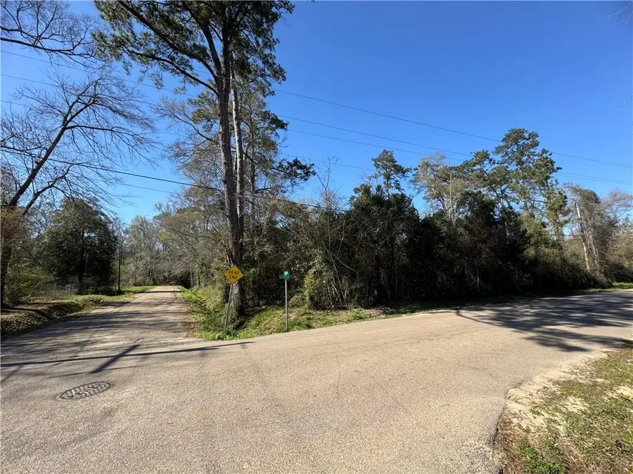 W 26th Avenue, Covington, LA 70433 - #2