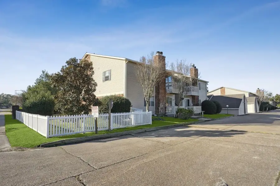 736 Village Road #H, Kenner, LA 70065 - Image #2