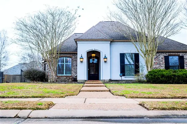 217 West Lauren Drive, Alexandria, LA 71303