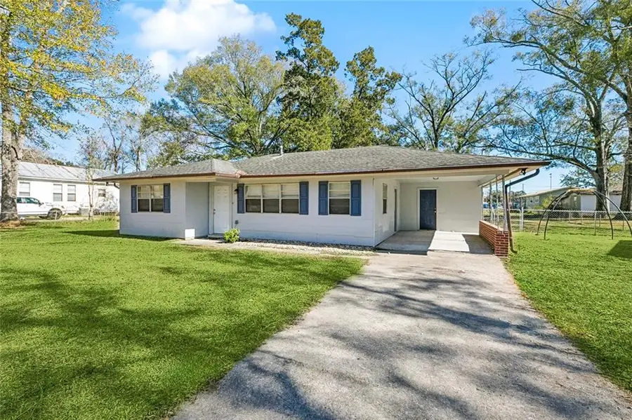 426 N Marchand Avenue, Gonzales, LA 70737 - #2