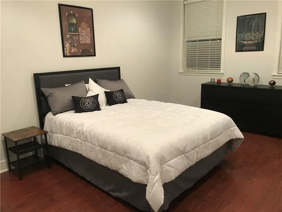 1722 Harmony Street, New Orleans, LA 70115 - Image #3