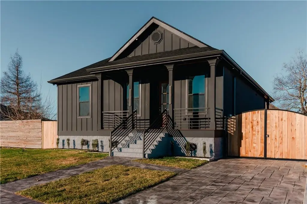 8429 Benjamin Street, Chalmette, LA 70043 - #1