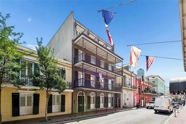 412 Dauphine Street #1B, New Orleans, LA 70112