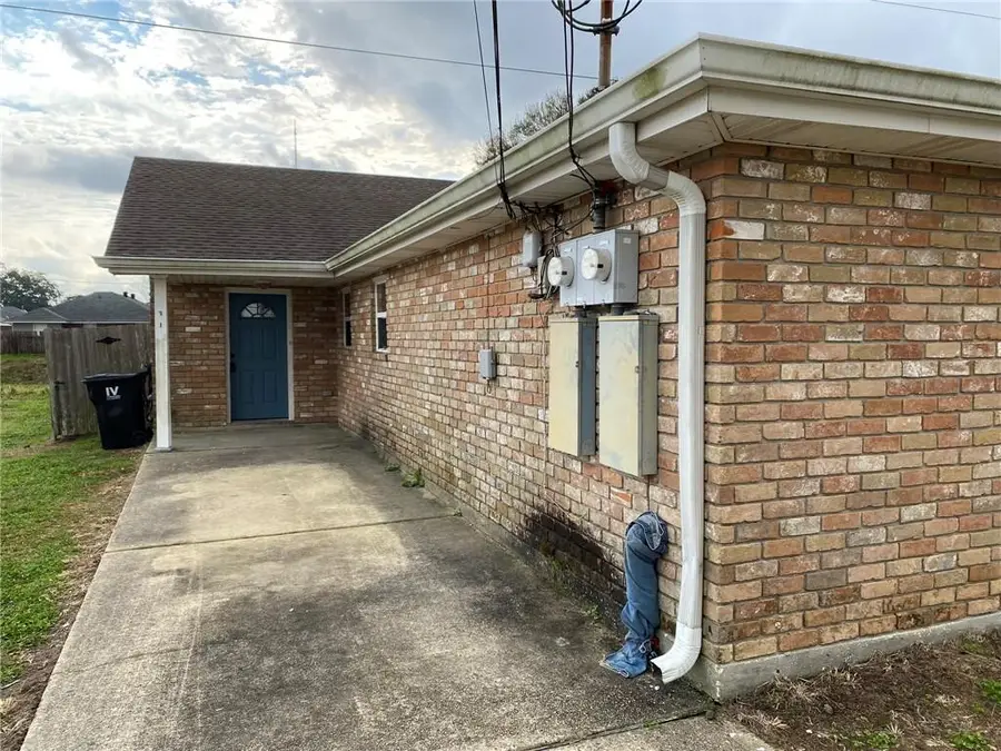 3509-3511 Jupiter Drive, Chalmette, LA 70043 - #2