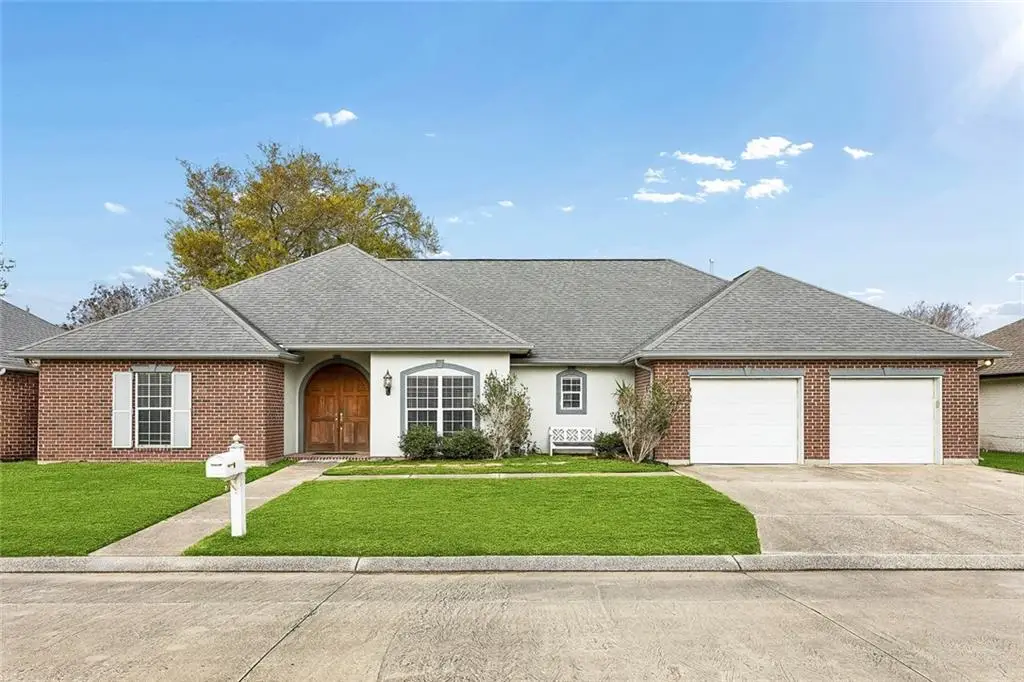 1236 Barbe Drive, Westwego, LA 70094 - #1