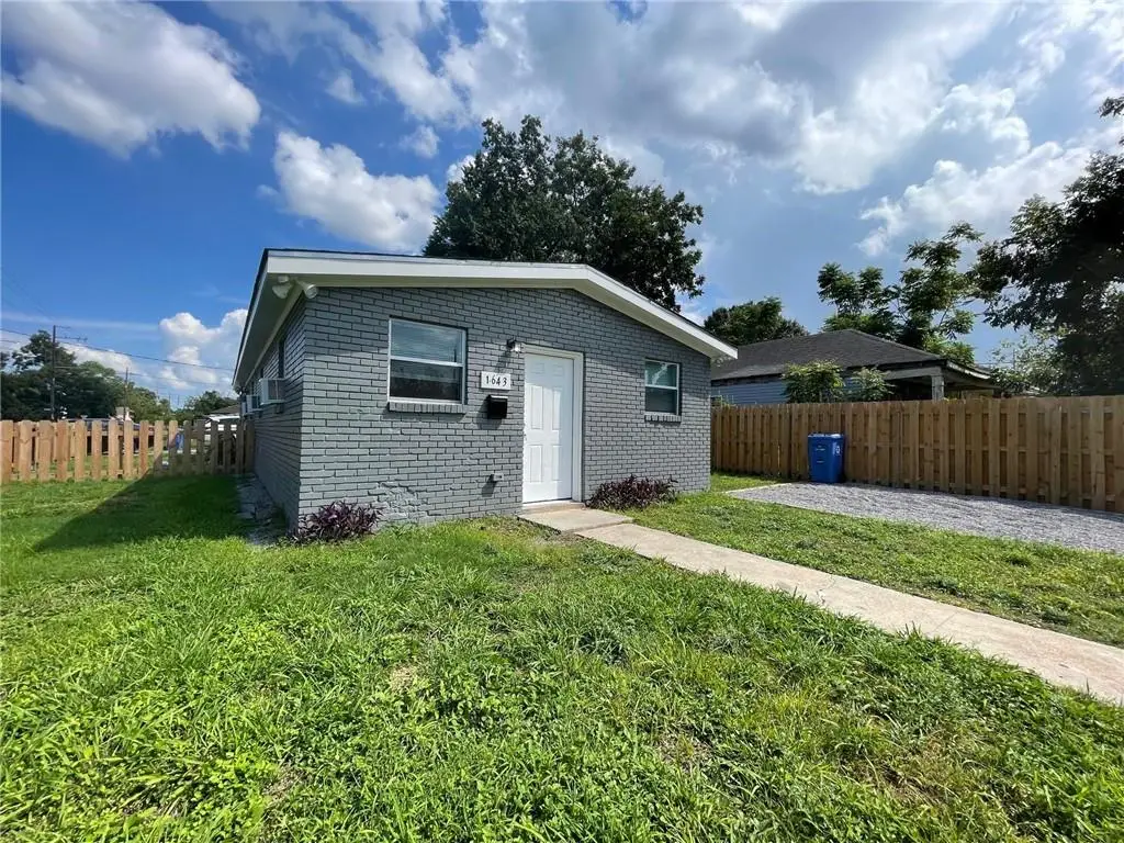 1643 Montegut Street, New Orleans, LA 70117 - Image #1