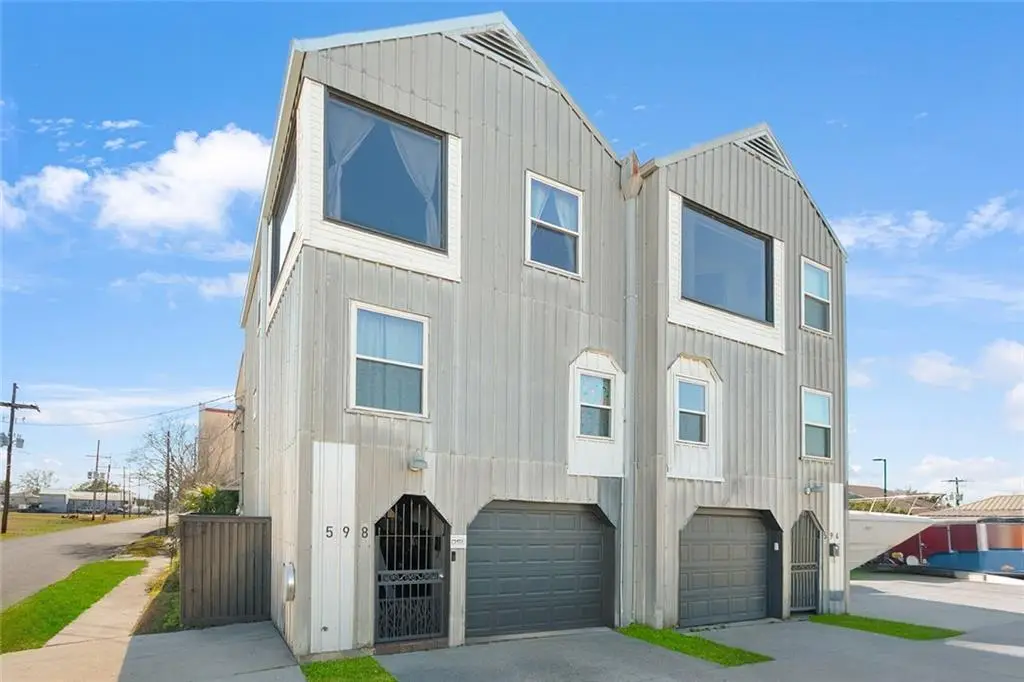 596 River Road, Westwego, LA 70094 - #1