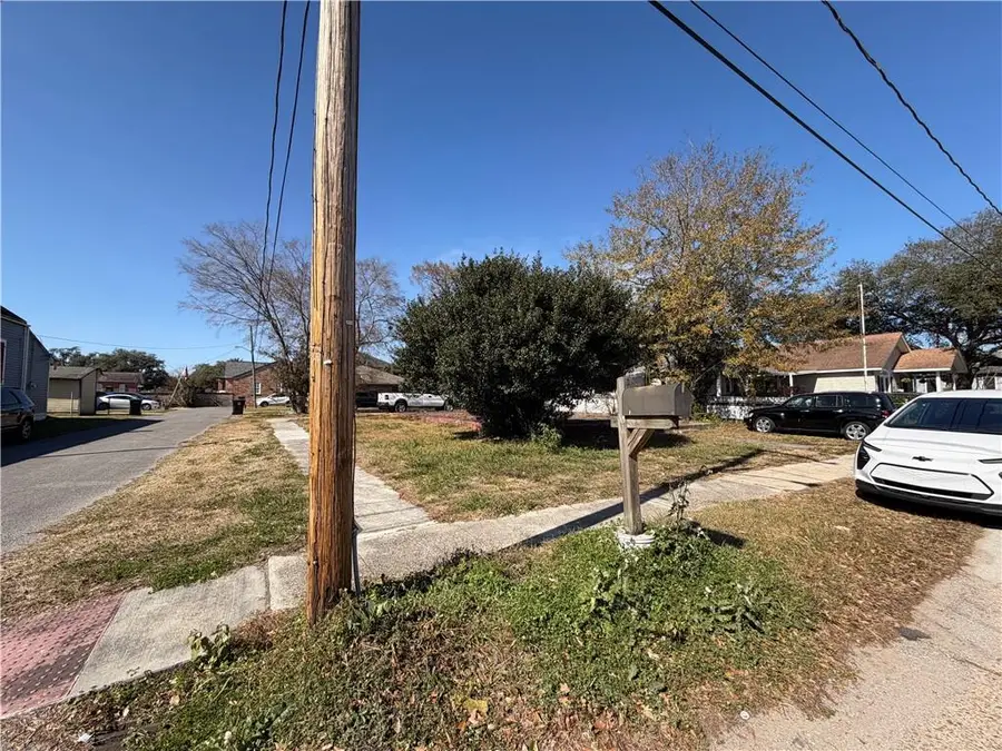 500 Angela Avenue, Arabi, LA 70032 - #3