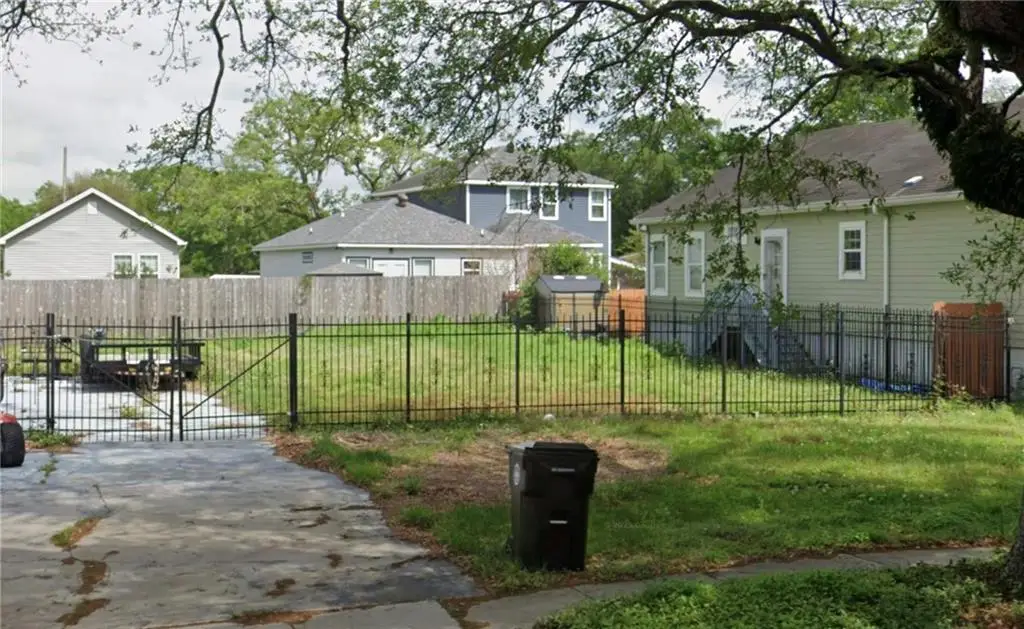 4527 Paris Avenue, New Orleans, LA 70122 - #1