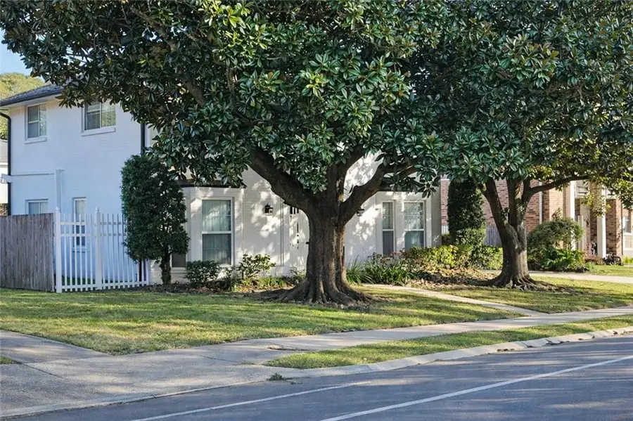 2336 Holiday Drive, New Orleans, LA 70114 - Image #3