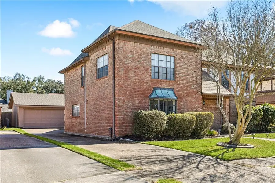 38 Yosemite Drive, New Orleans, LA 70131 - Image #2