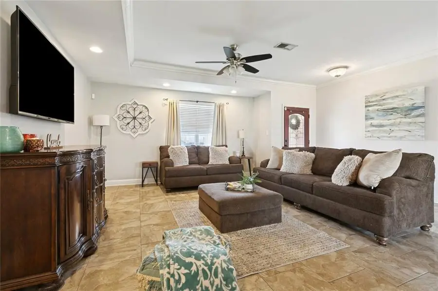 6721 Dorchester Drive, New Orleans, LA 70126 - Image #3