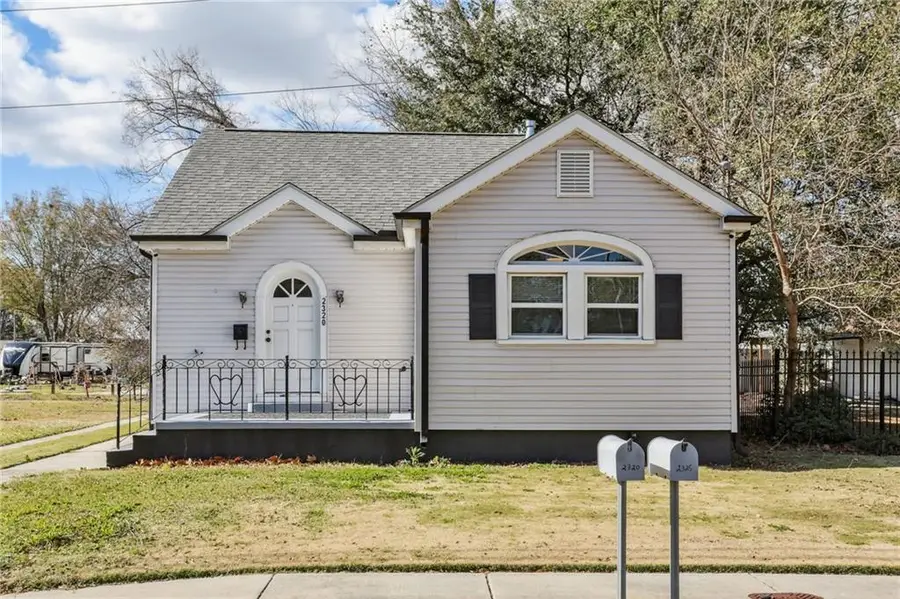 2320 Pakenham Drive, Chalmette, LA 70043 - #3