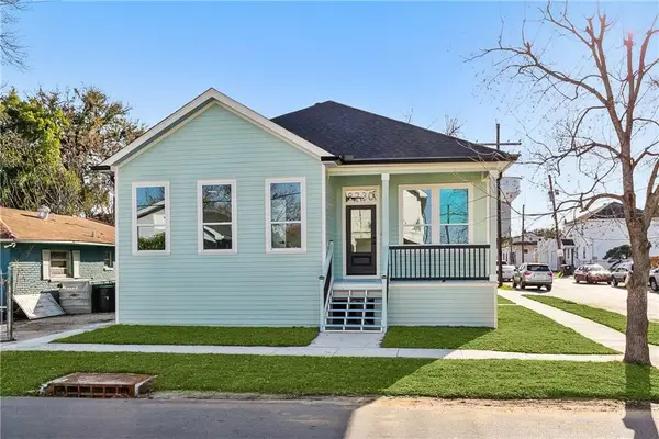 8730 Belfast Street, New Orleans, LA 70118