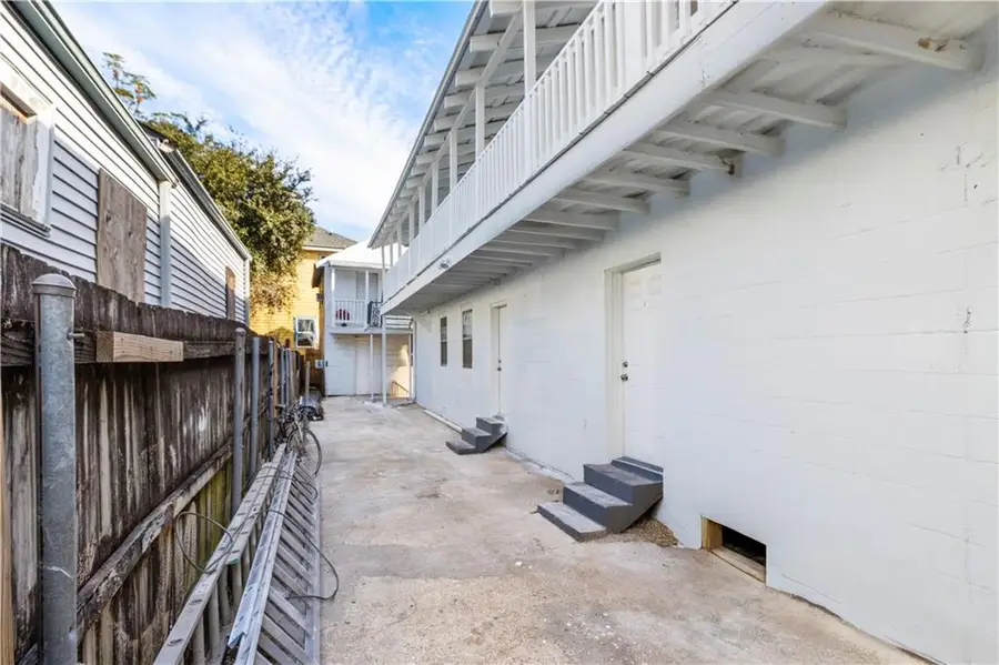 2009 Conti Street, New Orleans, LA 70112 - Image #2