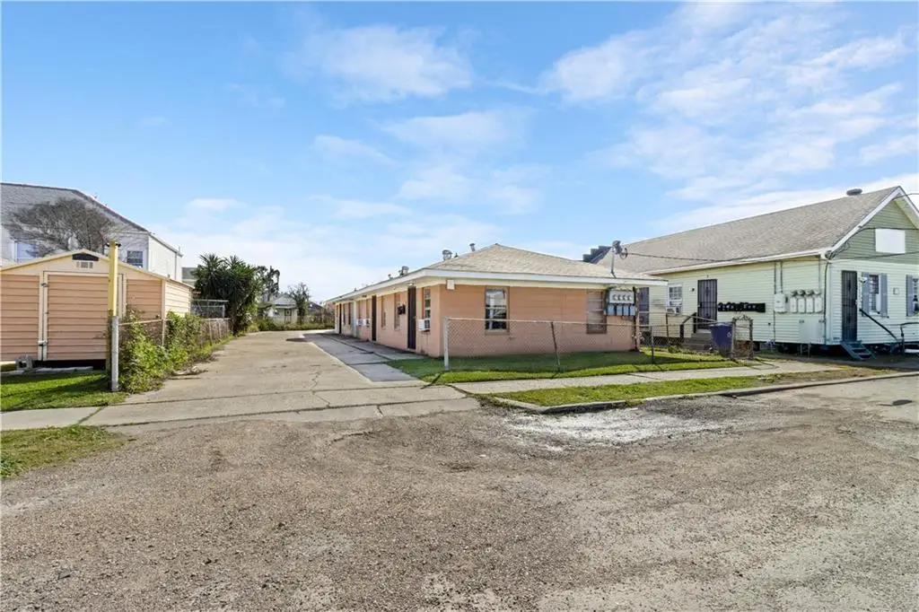 1921 General Ogden Street, New Orleans, LA 70118 - Image #1