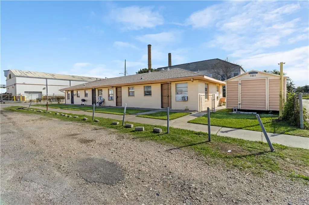 8840 Spruce Street, New Orleans, LA 70118 - Image #1