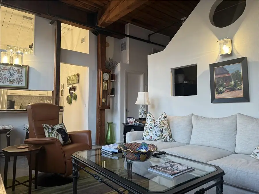 402 Julia Street #401, New Orleans, LA 70130 - #3