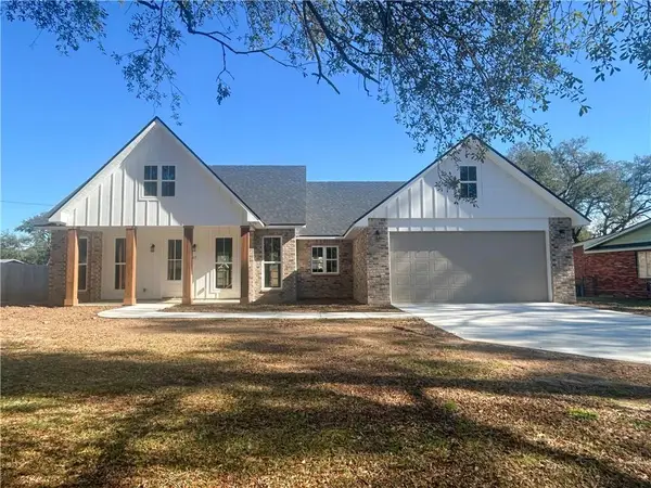 5707 Navaho Trail, Alexandria, LA 71301