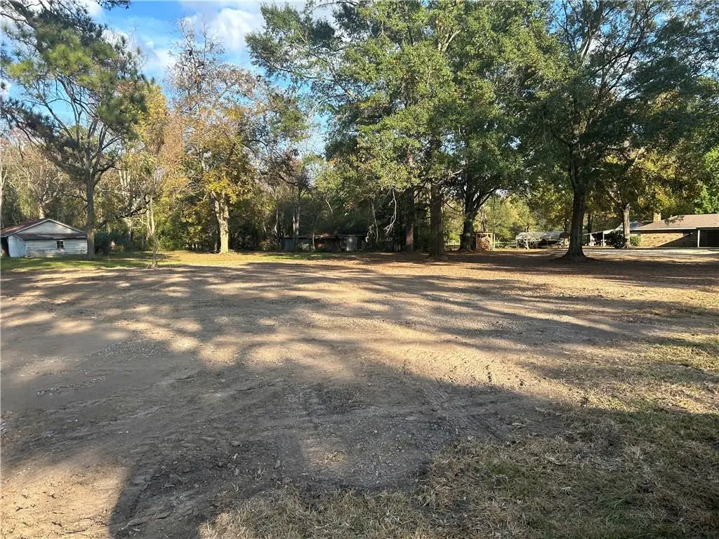 1061 S Main Street, Marksville, LA 71351 - #1