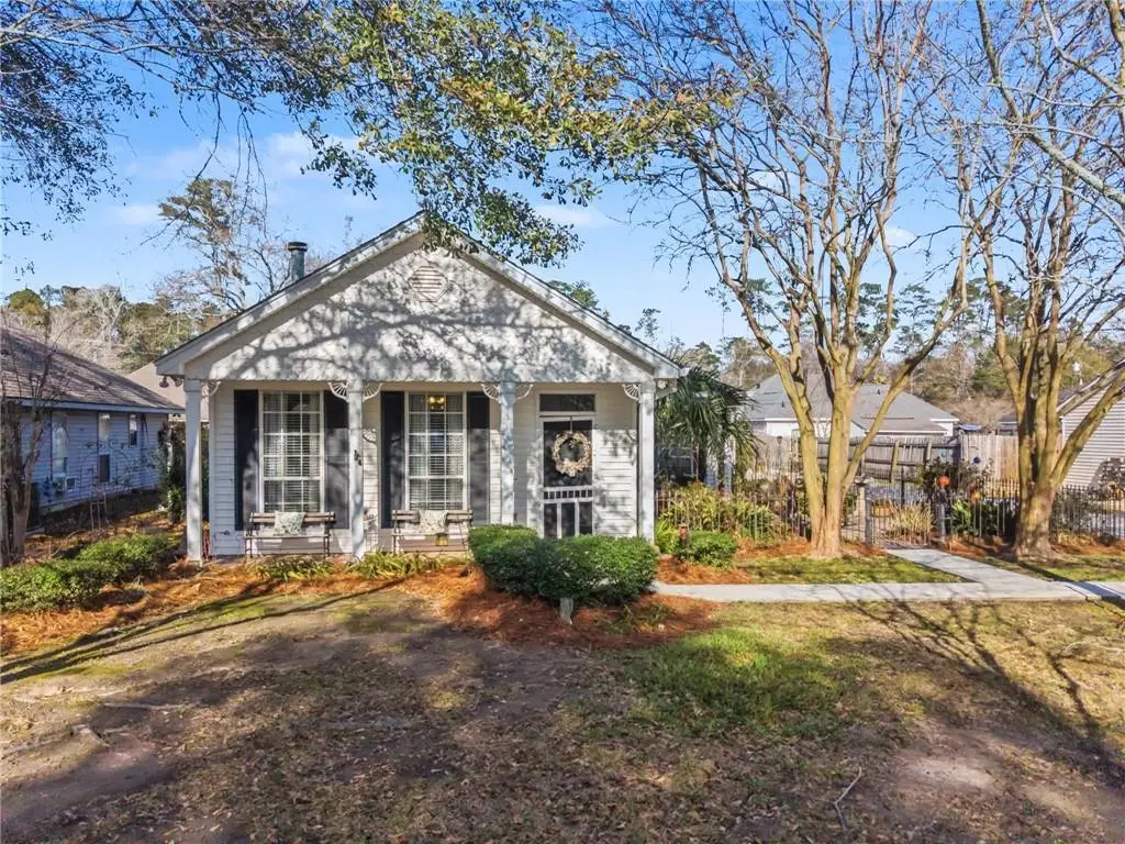 669 Labarre Street, Mandeville, LA 70448 - Image #1