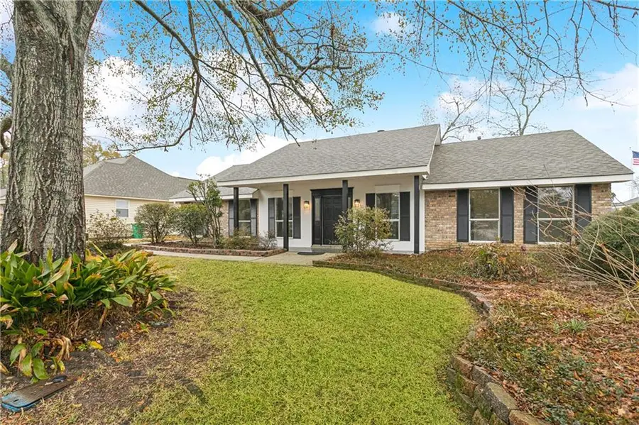243 Cindy Lou Place, Mandeville, LA 70448 - Image #2