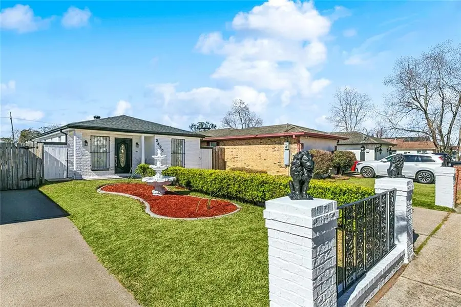 2420 Dubreuil Street, New Orleans, LA 70117 - Image #2