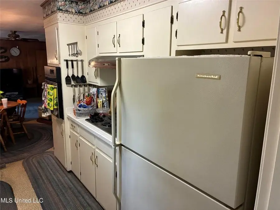 1610 Barnes Circle, Monticello, MS 39654 - #3