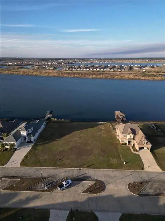 4068 E Marina Villa Drive, Slidell, LA 70461 - #3