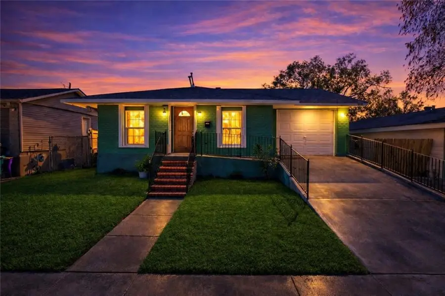 137 Georgetown Drive, Kenner, LA 70065 - #2