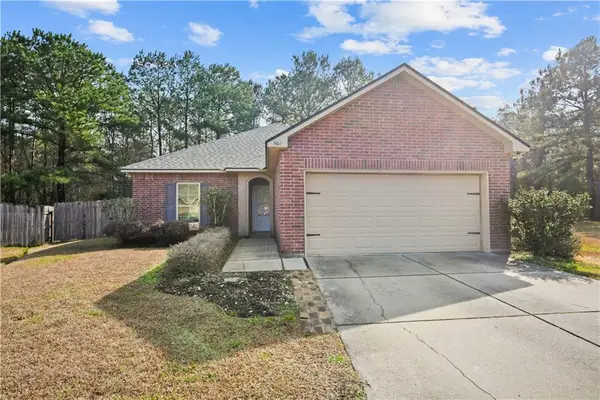 560 Piney Plains Ln, Covington, LA 70435