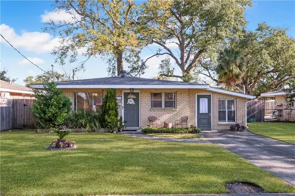 10617 Salem Street, River Ridge, LA 70123