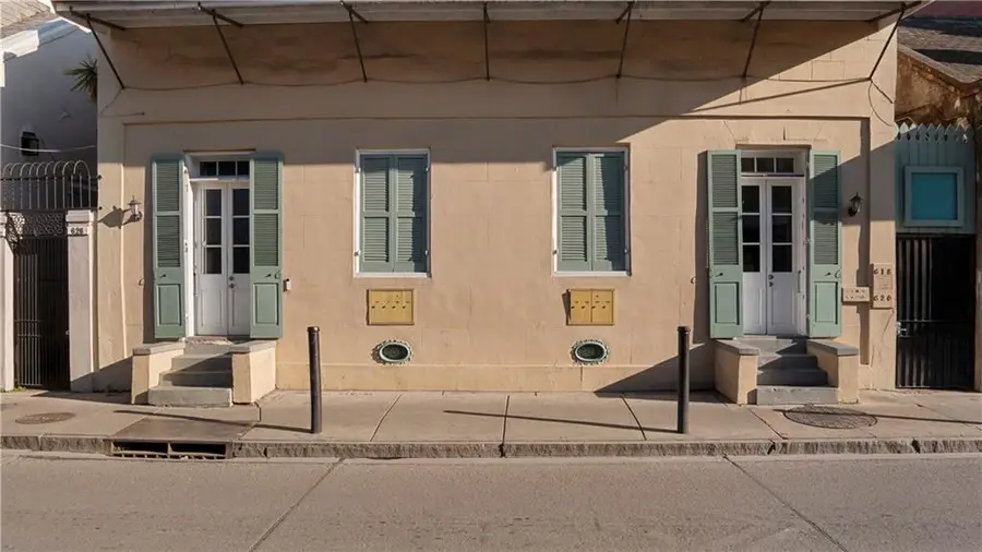 618 Dauphine Street #2A, New Orleans, LA 70112 - Image #2