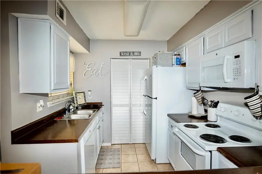 3320 Timberlane Way Drive #132, Harvey, LA 70058 - #2